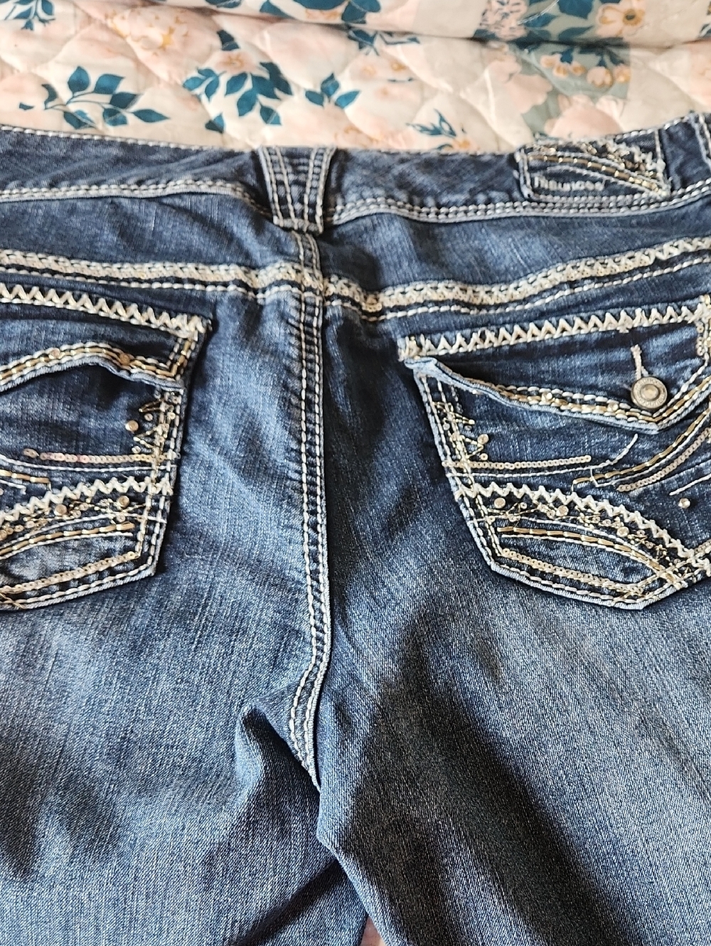 Maurices Medium Blue Denim Capris with White Contrast Stitching
